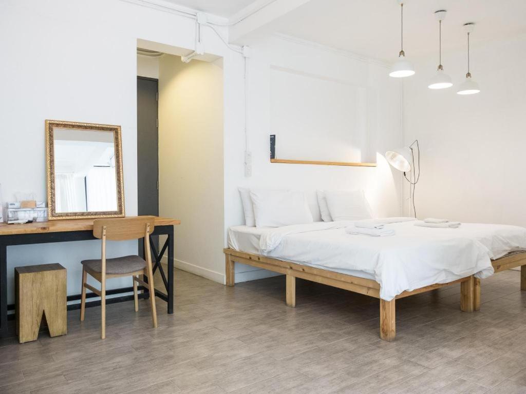 צ'יאנג מאי Pyur Otel מראה חיצוני תמונה